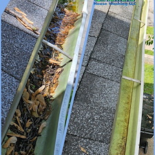 Gutter-Cleaning-in-St-Joseph-MO 1